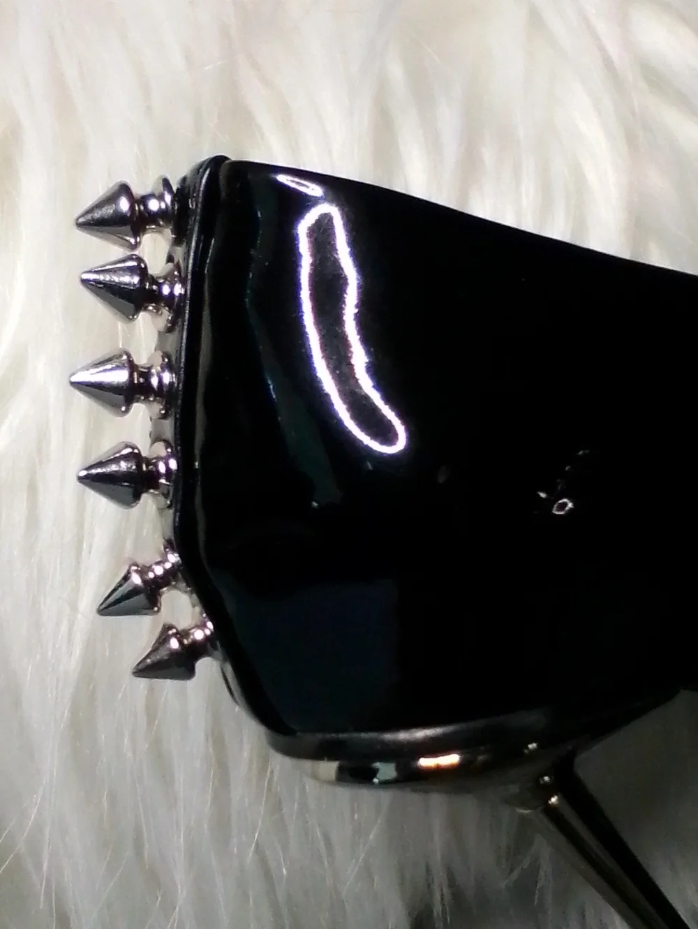 Azalea Wang chic black